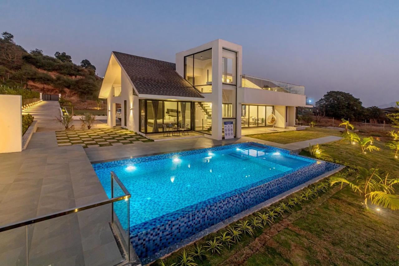 Saffronstays Stargazer, Karjat - Luxury Pool Villa With Lake View Eksteriør billede