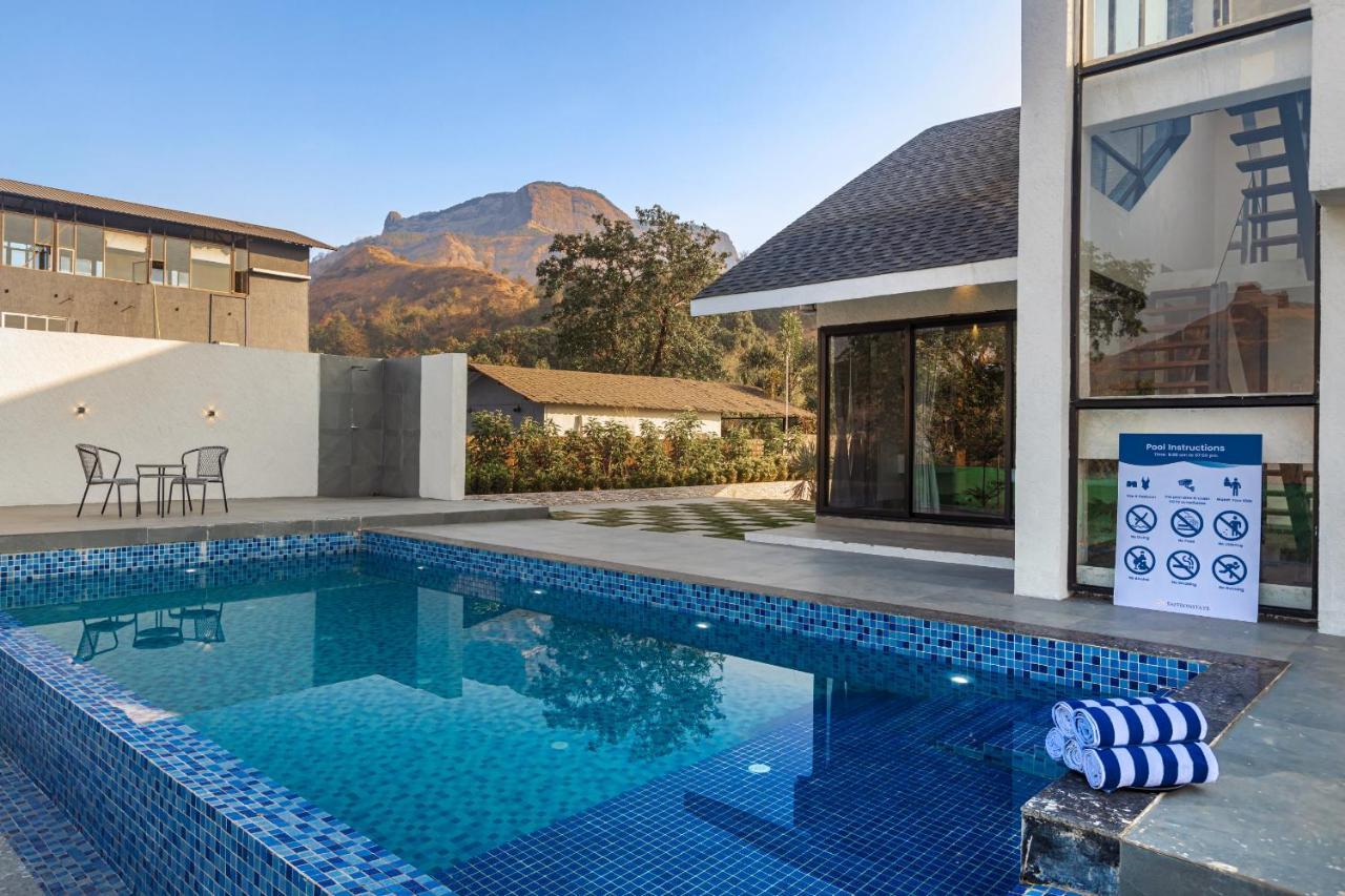 Saffronstays Stargazer, Karjat - Luxury Pool Villa With Lake View Eksteriør billede